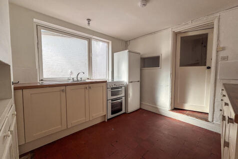 Kitchen (1)