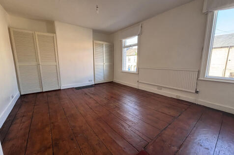 Bedroom 1 (1)