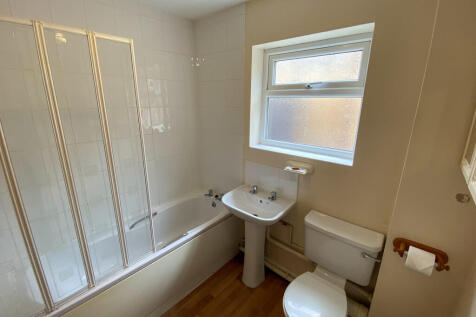 Bathroom1