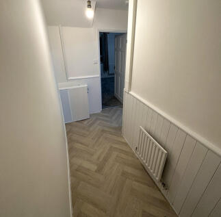 Entrance Hallway ...