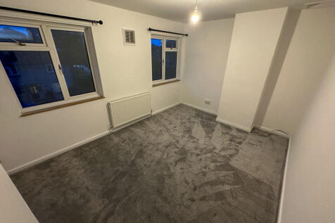 Master Bedroom (5...