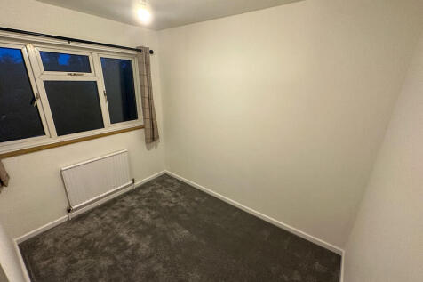 Third Bedroom (5)...