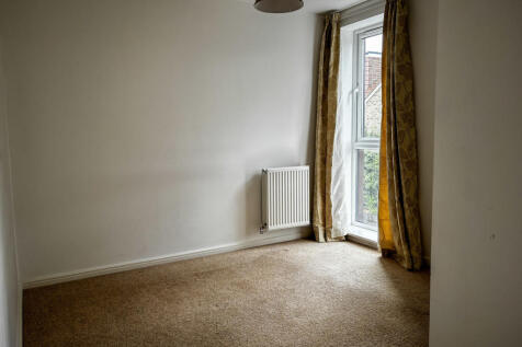 Master bedroom 3