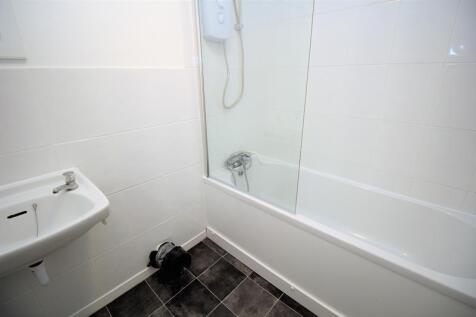 Bathroom (1)..