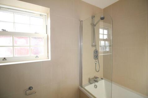 bathroom (1)
