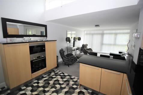 Kitchen Lounge