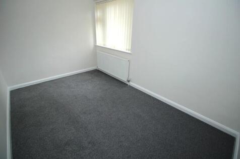 Bedroom Two (2)