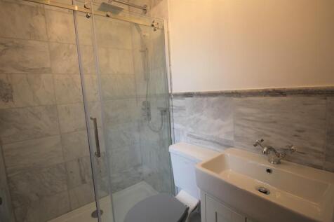 Bathroom (3)