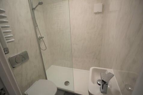 Bathroom (4)