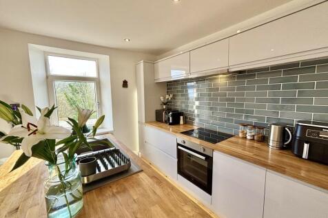 Kitchen / Breakfast Room