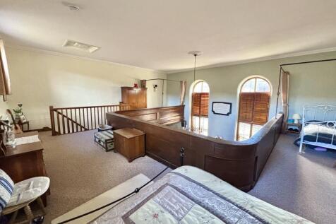 Galleried Landing 