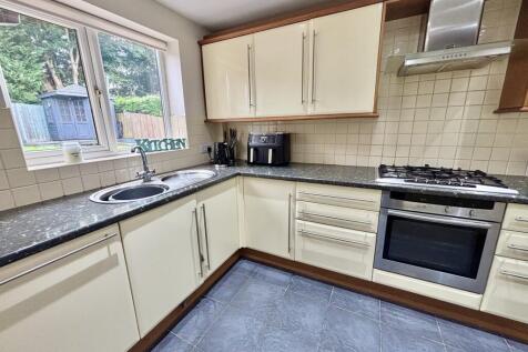 Kitchen / Breakfast Room