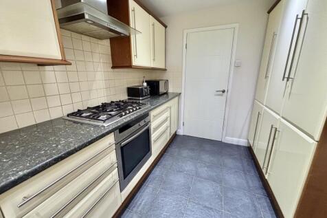 Kitchen / Breakfast Room