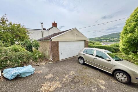 Driveway and detached garage 