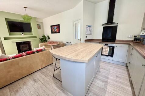 Kitchen / Dining / Living Room