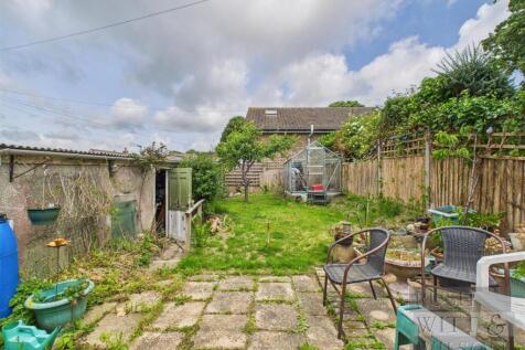 CAM03417G0-PR0711-STILL012.jpg