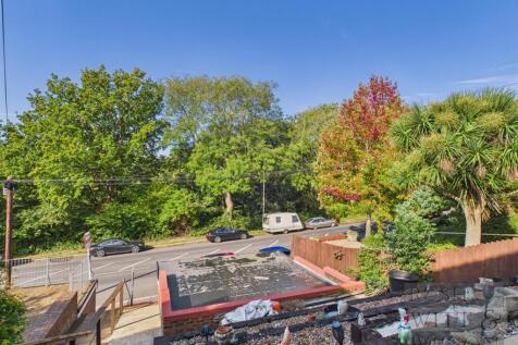 CAM03417G0-PR0849-STILL004.jpg