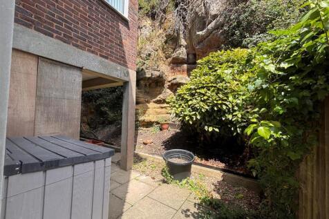 No 8 Courtyard.jpg