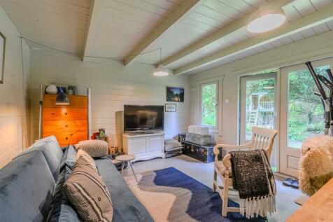 Detached Home Office/Studio