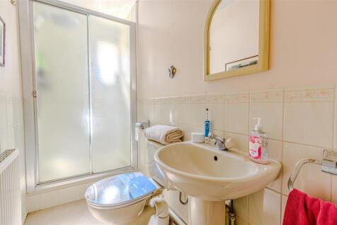 ground floor shower room