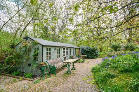 Summerhouse/forge