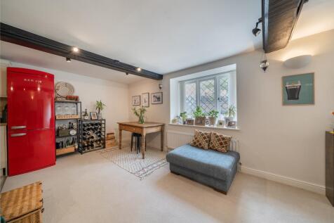 Reception/Kitchen