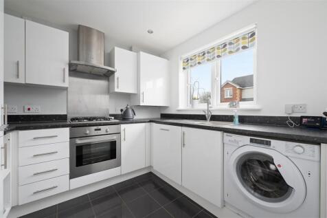 52 Middlebank Rise 007.JPG