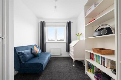 52 Middlebank Rise 019.JPG