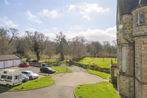 19 Craigflower Court 004.jpg