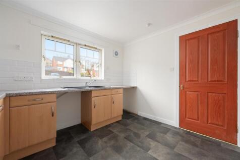 25 Colliston Road 009.JPG