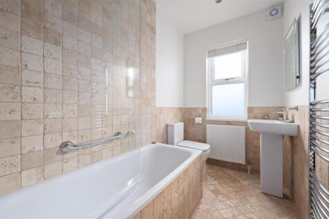 87 Arthur Street 007.JPG