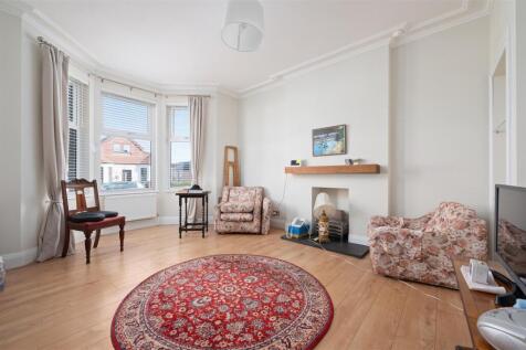 87 Arthur Street 008.JPG