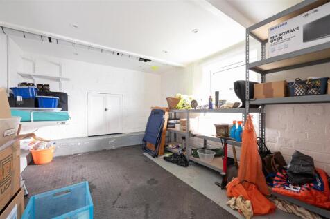 87 Arthur Street 017.JPG