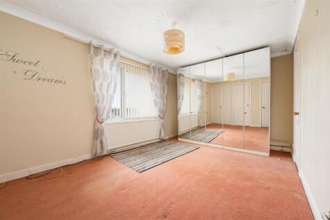 25 Springhill Brae 018.jpg