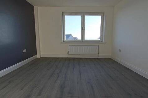 4. Bedroom 1.JPG