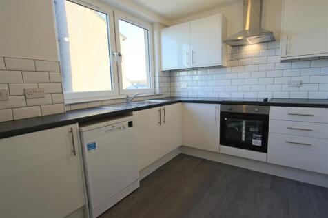 8. Kitchen.JPG