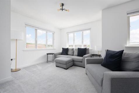 5h Duthac Court 008.JPG