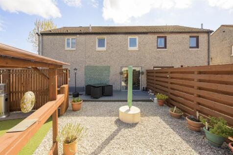 7 Fairley Court 029.jpg