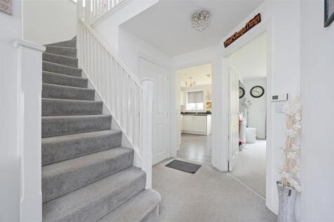 137 McDonald Street 004.JPG