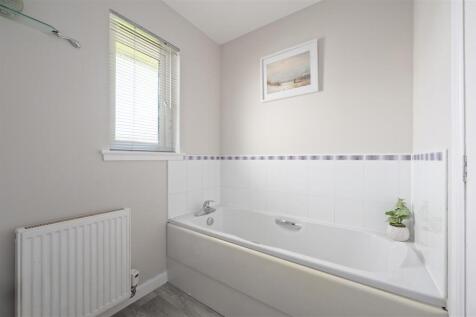 12 Tirran Drive 017.JPG