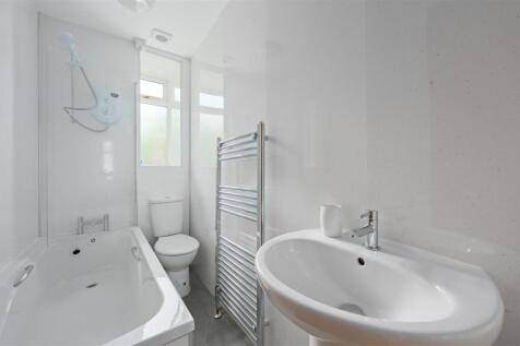 22a Brucefiled Avenue 012.JPG