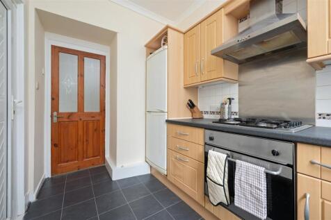 22a Brucefiled Avenue 017.JPG