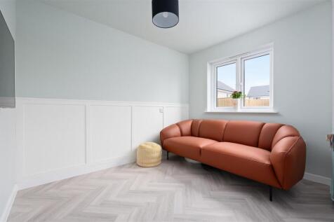 90WoodpeckerCrescent017.JPG