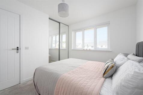 90WoodpeckerCrescent032.JPG