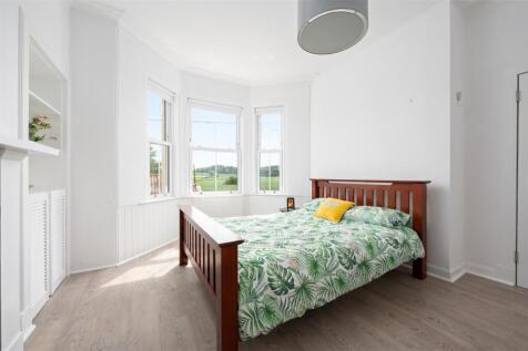 3HiltonView022.JPG