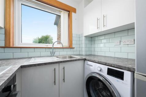 7MorlichCourt012.JPG
