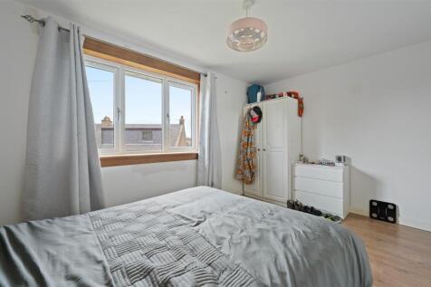 25ChurchPlace021.JPG