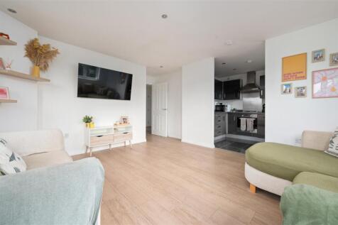 148lMcDonaldStreet016.JPG
