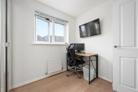 148lMcDonaldStreet012.JPG