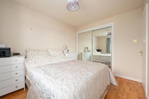 11EllonPlace011.JPG